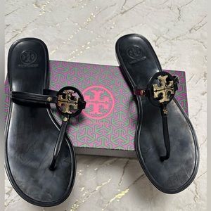 Tory Burch Mini Miller Flat Thong Slide (Authentic)